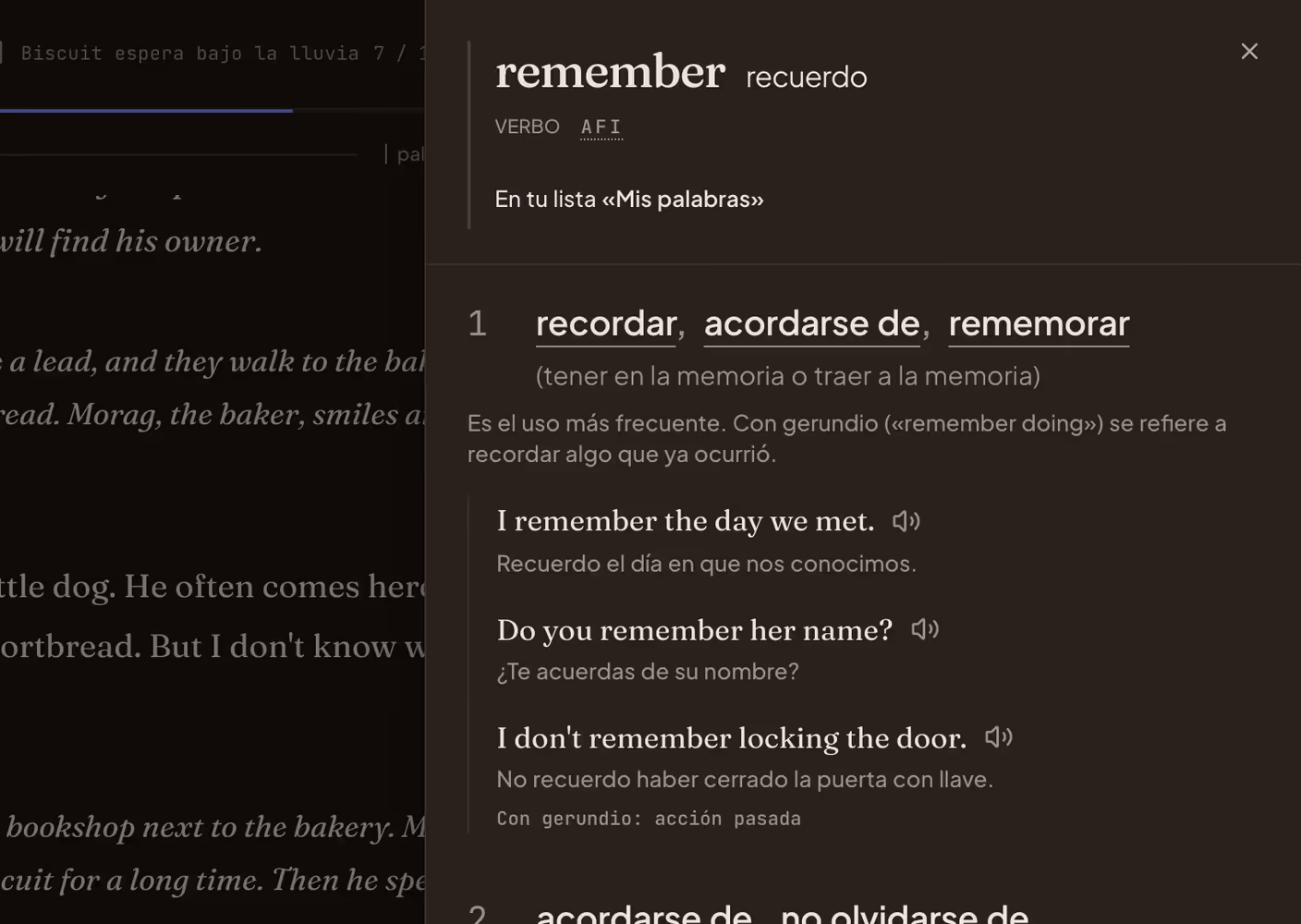 Un cuento abierto en la aplicación con la palabra «remember» pulsada. A su lado se abre su entrada del diccionario, con significados y frases de ejemplo en inglés y en español.